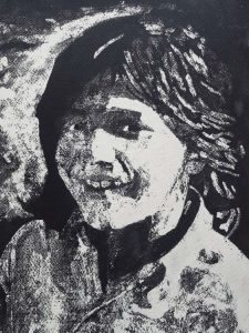 63 Autora: Pilar Vera Título: Sonrisa Dimensiones: 63 x 45 ,5 cm Técnica: Falso Grabado